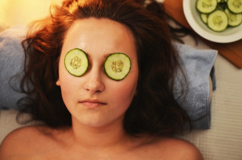 What do you know about the benefits of cucumber for the skin?